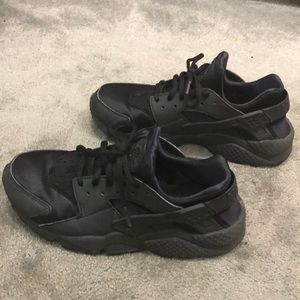 Nike Air Huarache Black